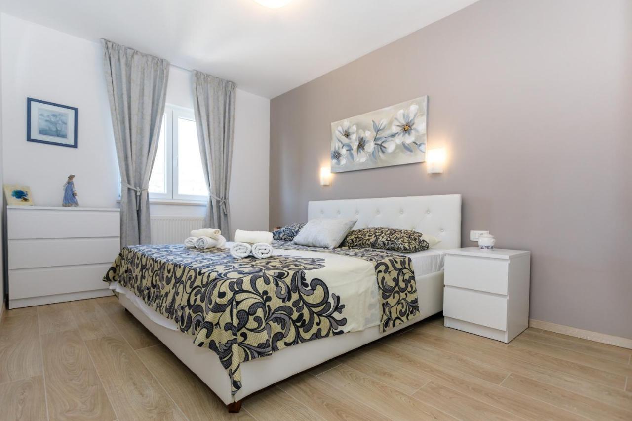 Veprinac Villa Ivetta מראה חיצוני תמונה